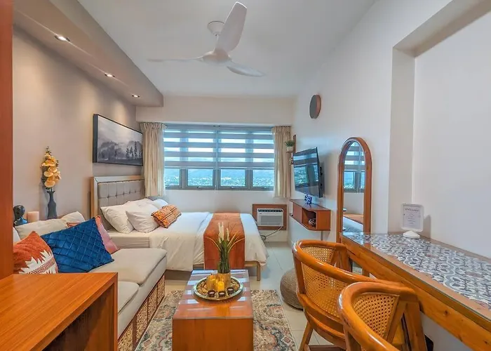 Bright & Stylish In Commonwealth, Up Diliman Apartamento